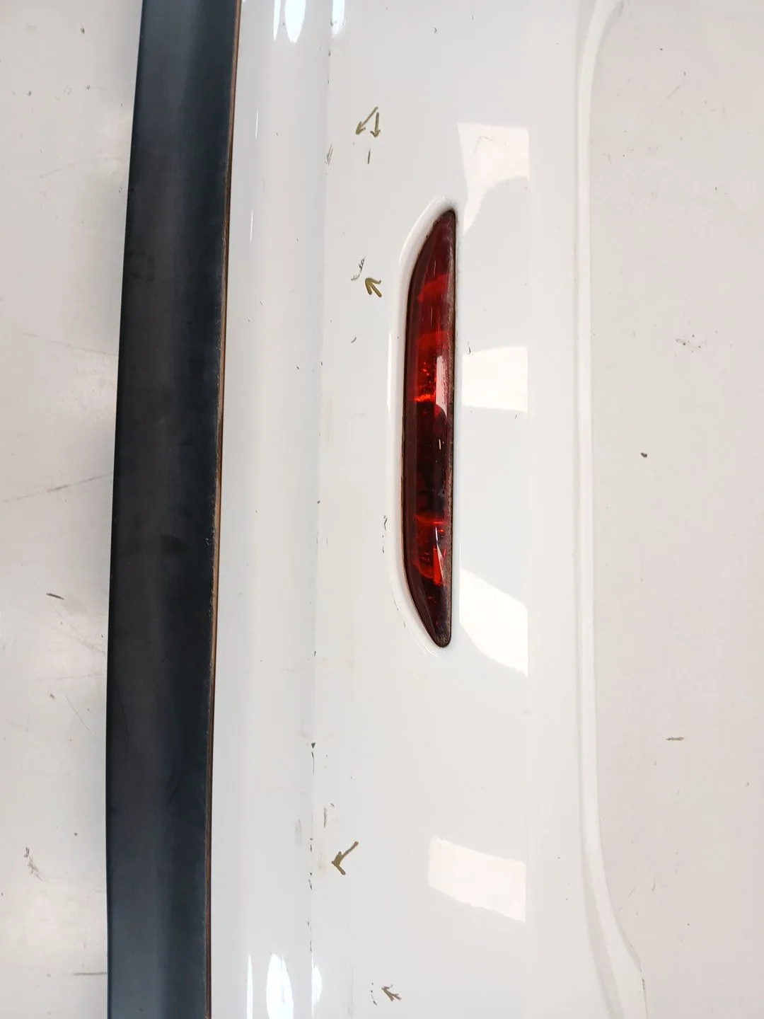 Paragolpes Trasero para Peugeot 208 I (Ca_, Cc_)