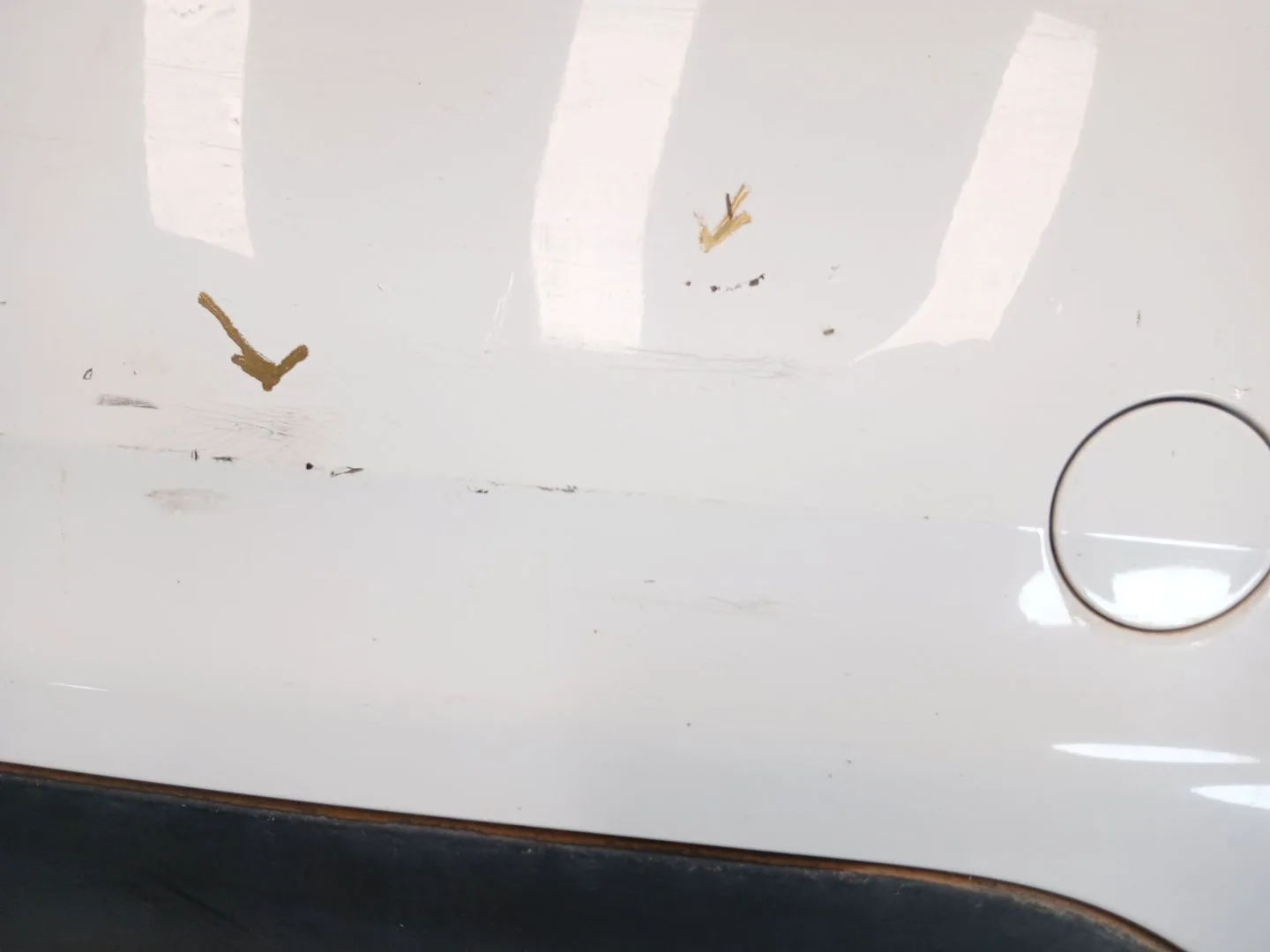 Paragolpes Trasero para Peugeot 208 I (Ca_, Cc_)