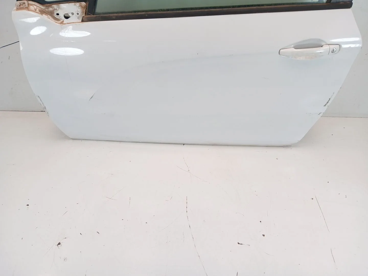 Puerta Delantera Izquierda para Peugeot 208 I (Ca_, Cc_)