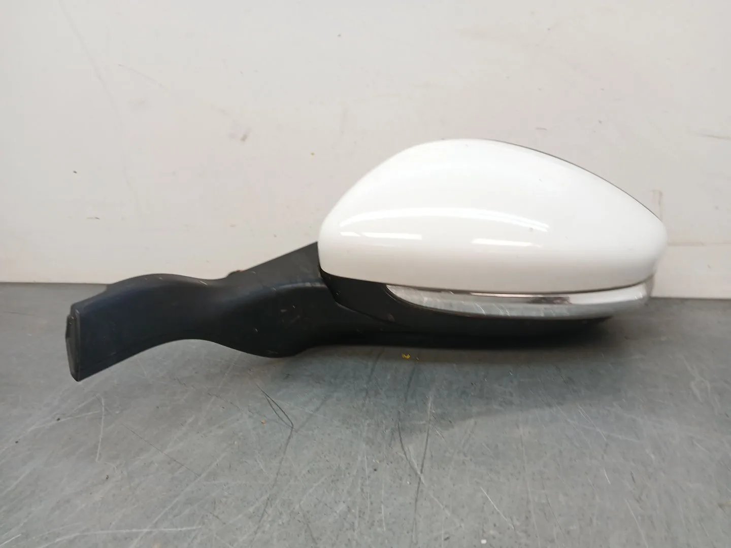 Retrovisor Izquierdo para Peugeot 208 I (Ca_, Cc_)