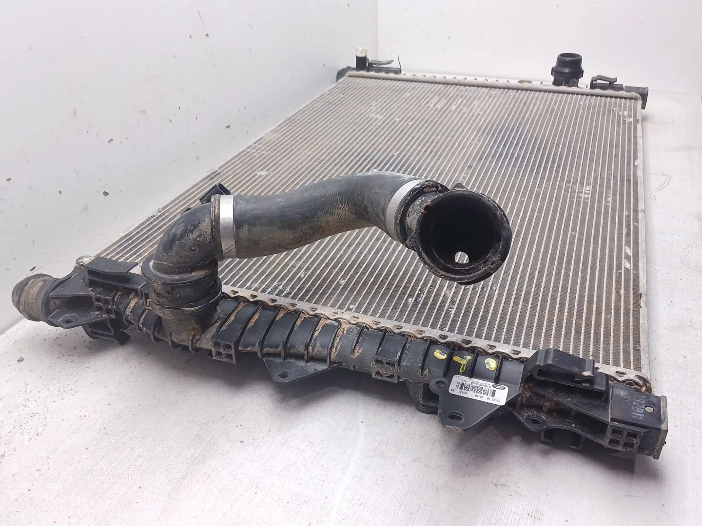 Radiador Agua para Jaguar E-Pace (X540)