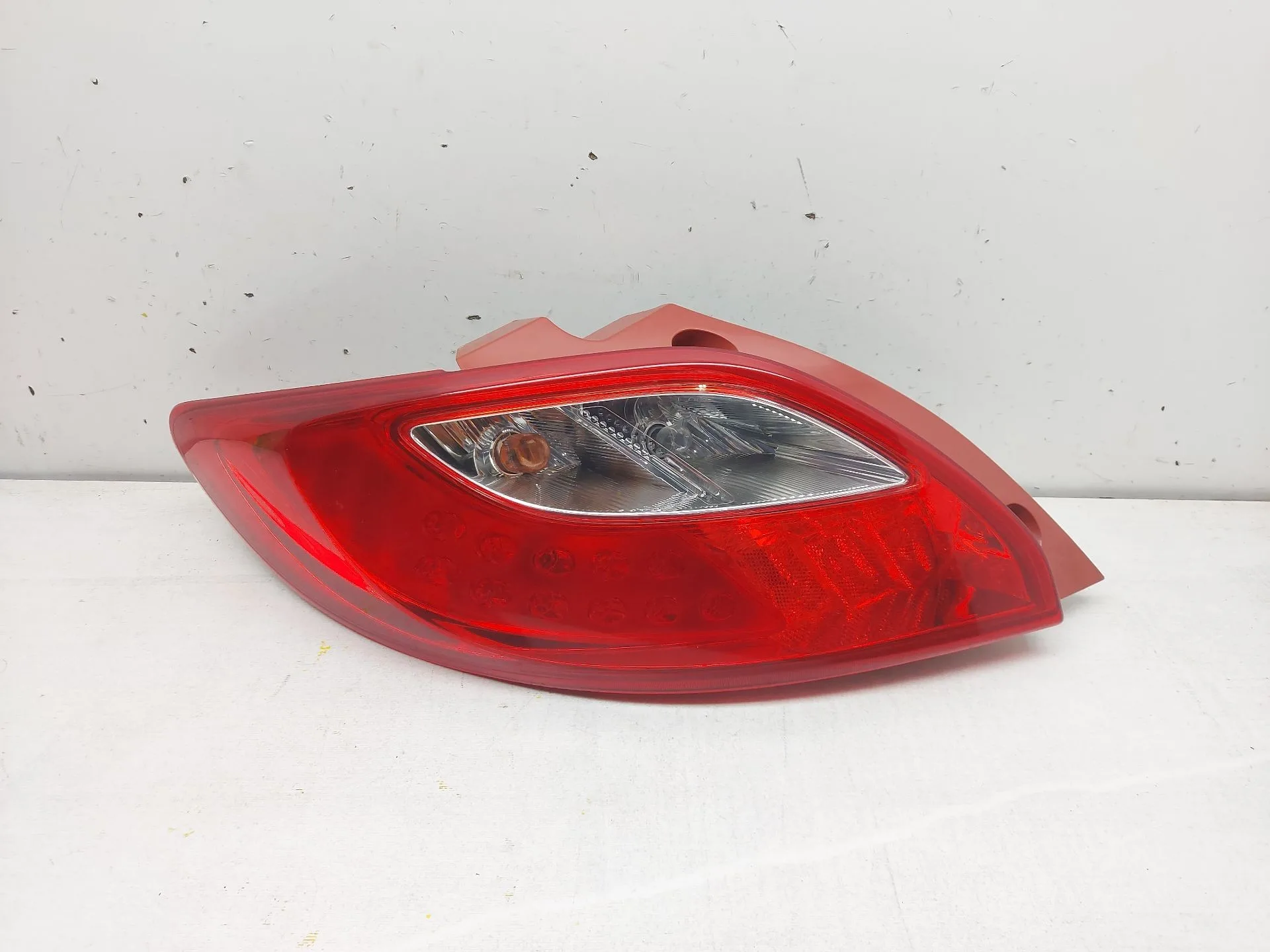 Piloto Trasero Izquierdo para Mazda 2 (De_, Dh_)