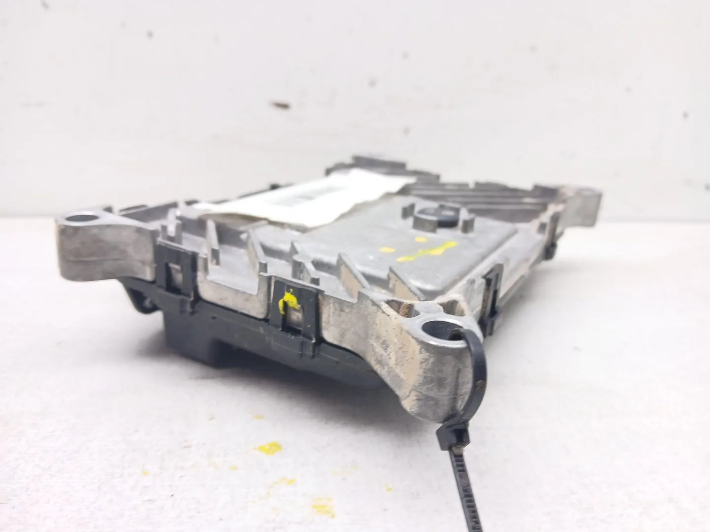 Centralita Motor Uce para Mg Zs Suv (Azs1)