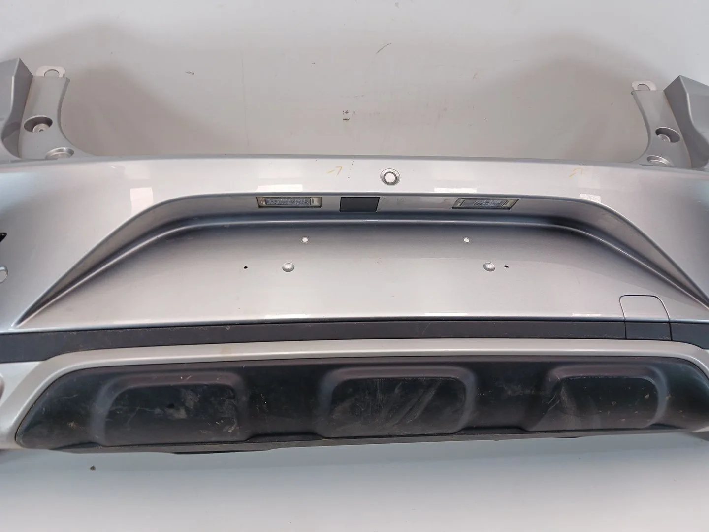 Paragolpes Trasero para Mg Zs Suv (Azs1)