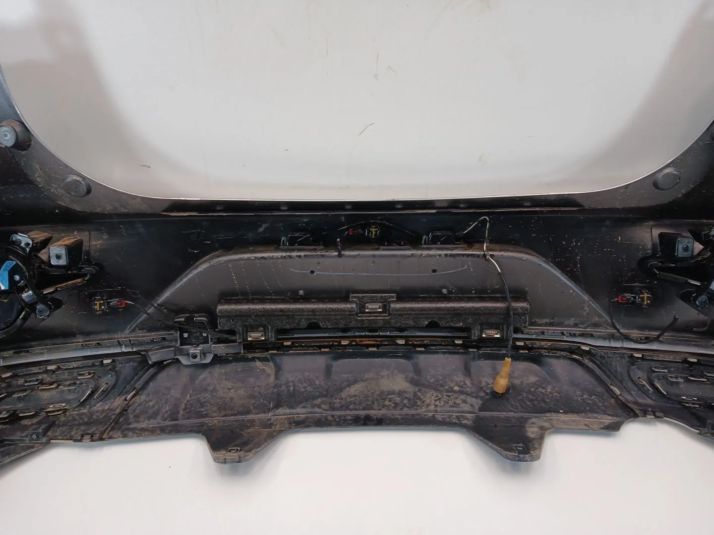 Paragolpes Trasero para Mg Zs Suv (Azs1)