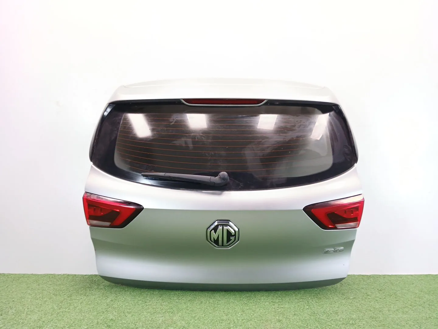 Porton Trasero para Mg Zs Suv (Azs1)