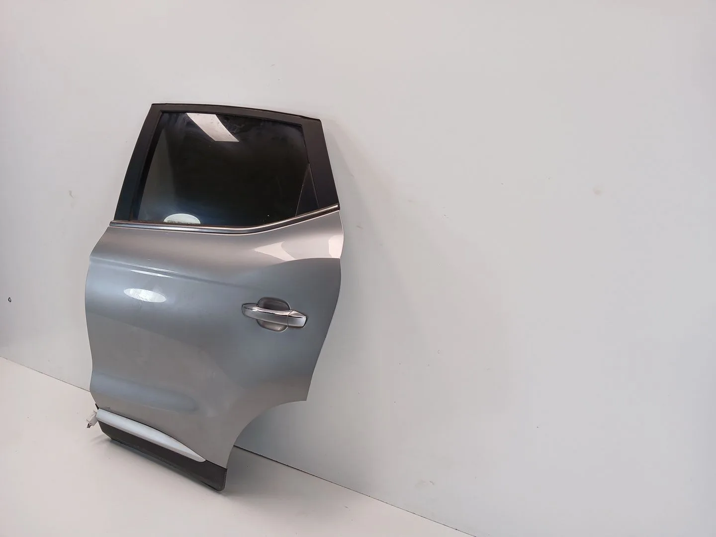 Puerta Trasera Izquierda para Mg Zs Suv (Azs1)