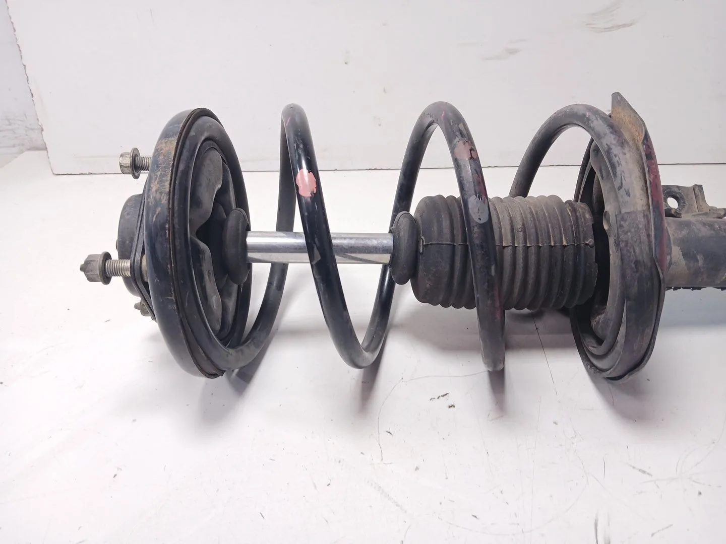 Amortiguador Delantero Izquierdo para Mitsubishi Lancer Sportback (Cx)