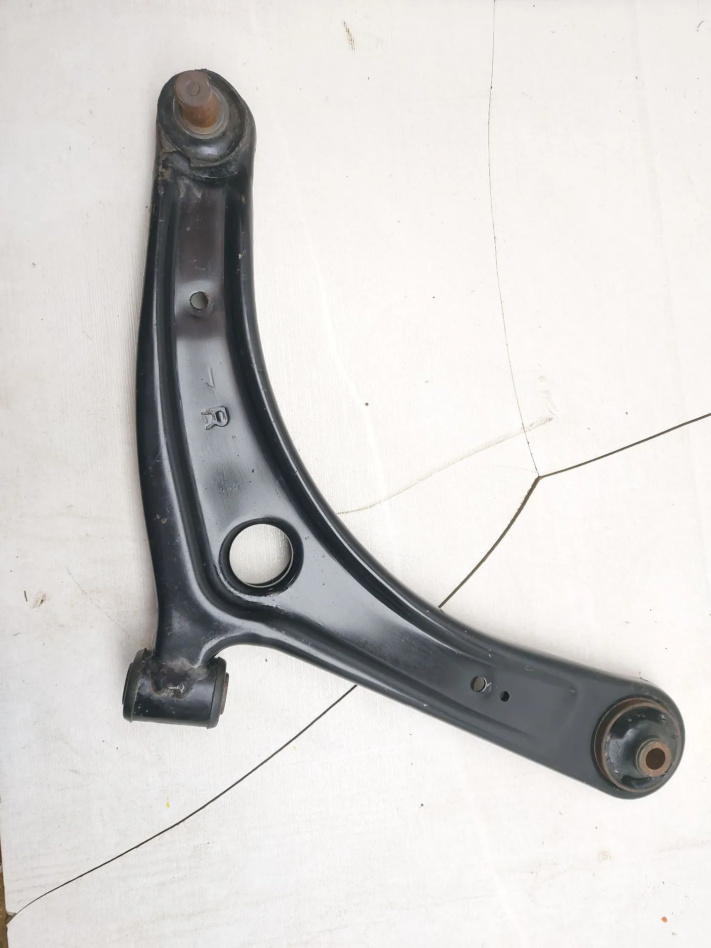 Brazo Suspension Inferior Delantero Derecho para Mitsubishi Lancer Sportback (Cx)