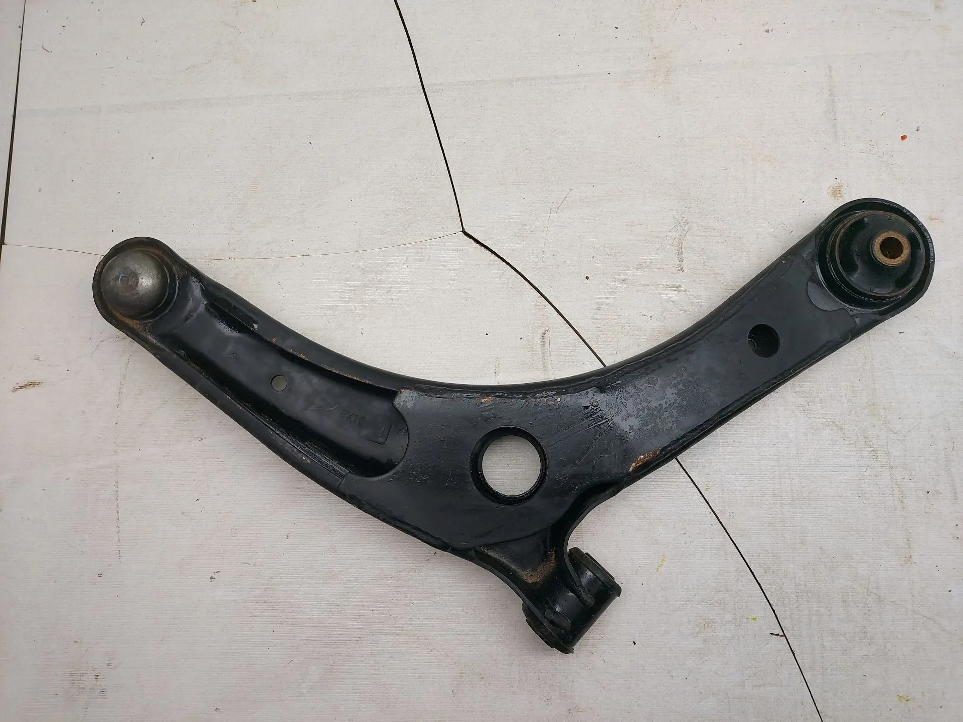Brazo Suspension Inferior Delantero Izquierdo para Mitsubishi Lancer Sportback (Cx)