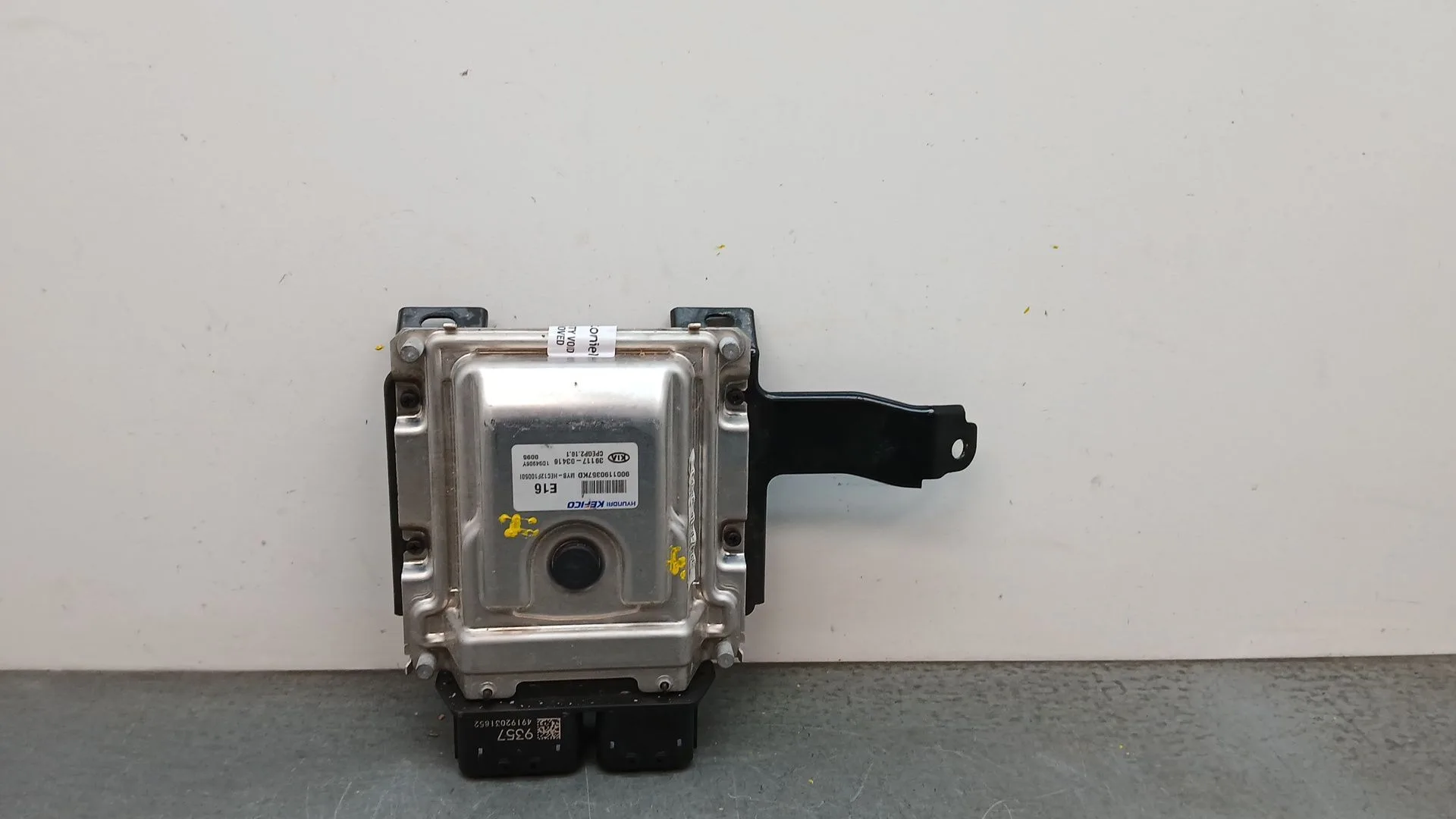 Centralita Motor Uce para Kia Stonic (Yb)