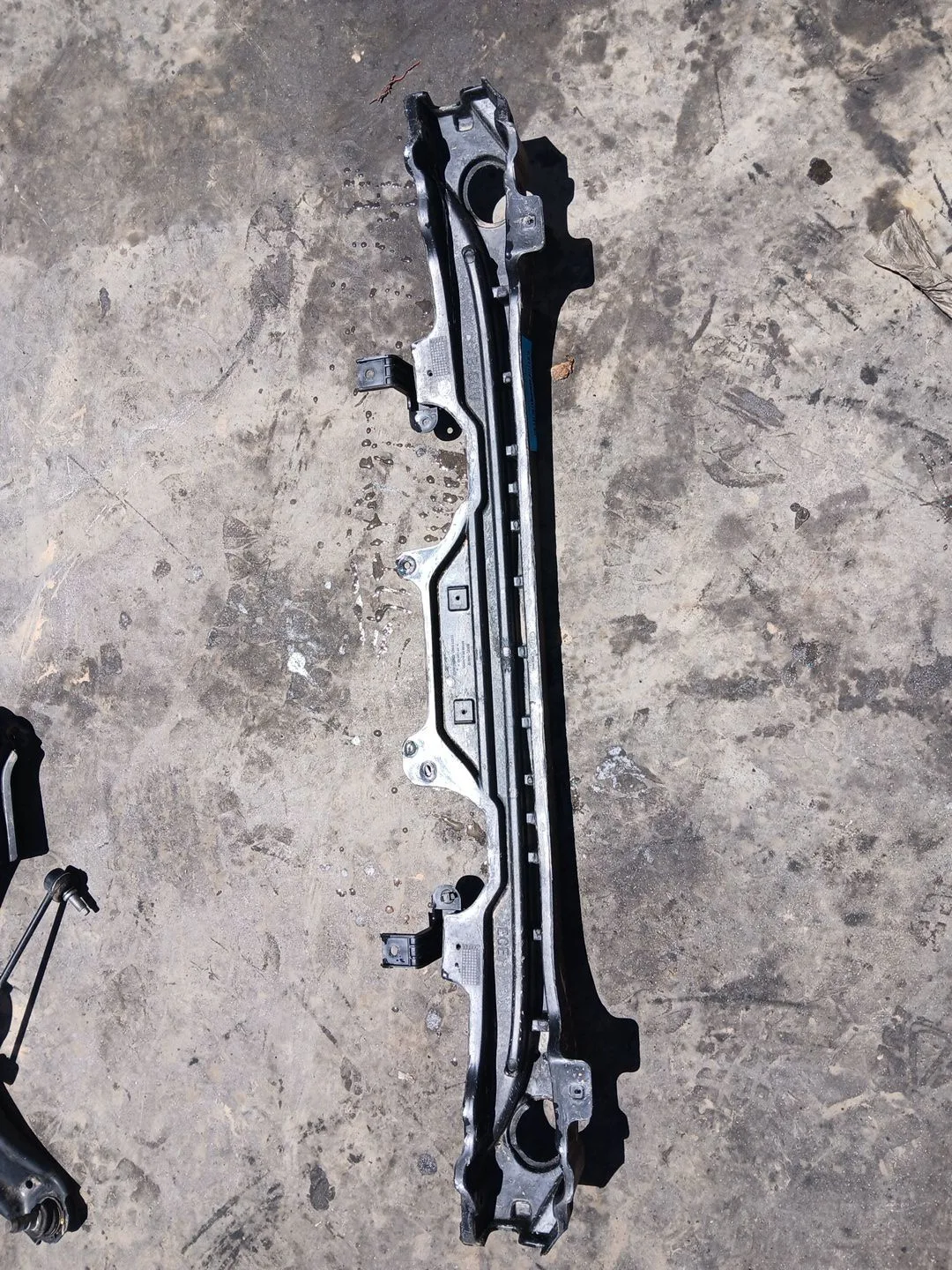 Refuerzo Paragolpes Trasero para Kia Stonic (Yb)