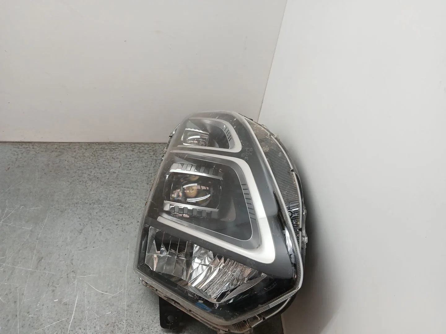 Faro Derecho para Omoda 5
