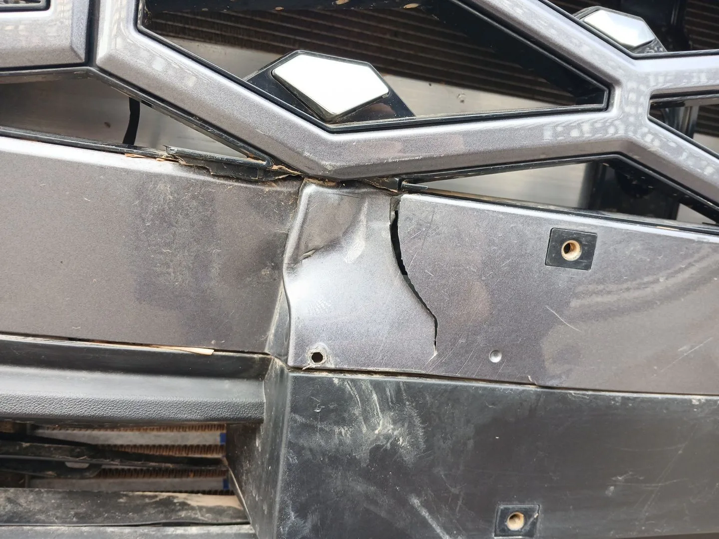 Paragolpes Delantero para Omoda 5