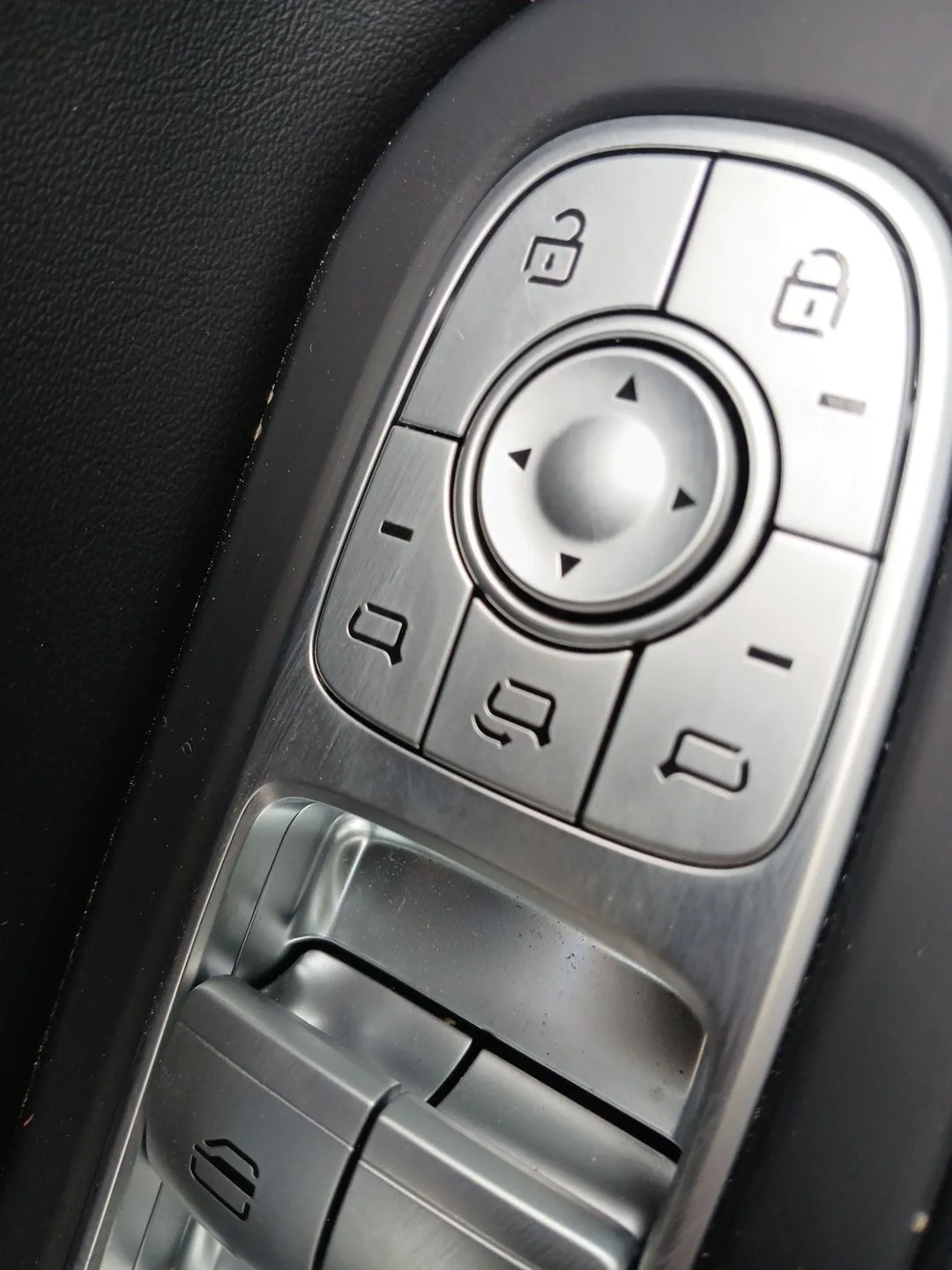 Retrovisor Derecho para Omoda 5
