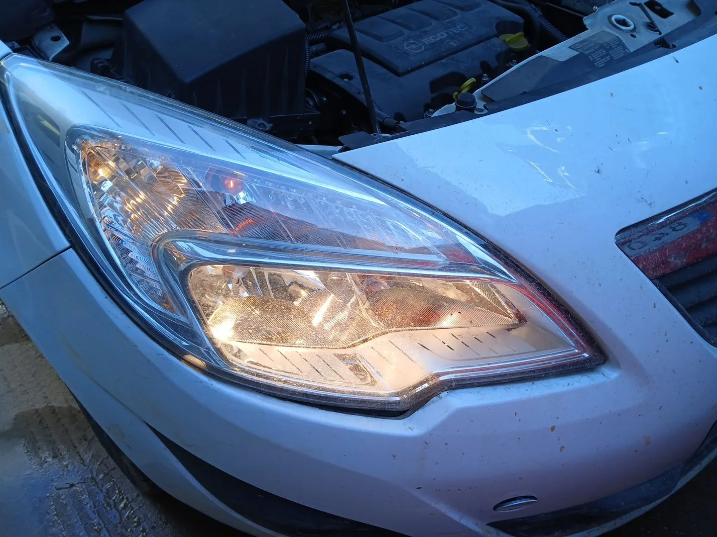 Faro Derecho para Opel Meriva B Monospace (S10)