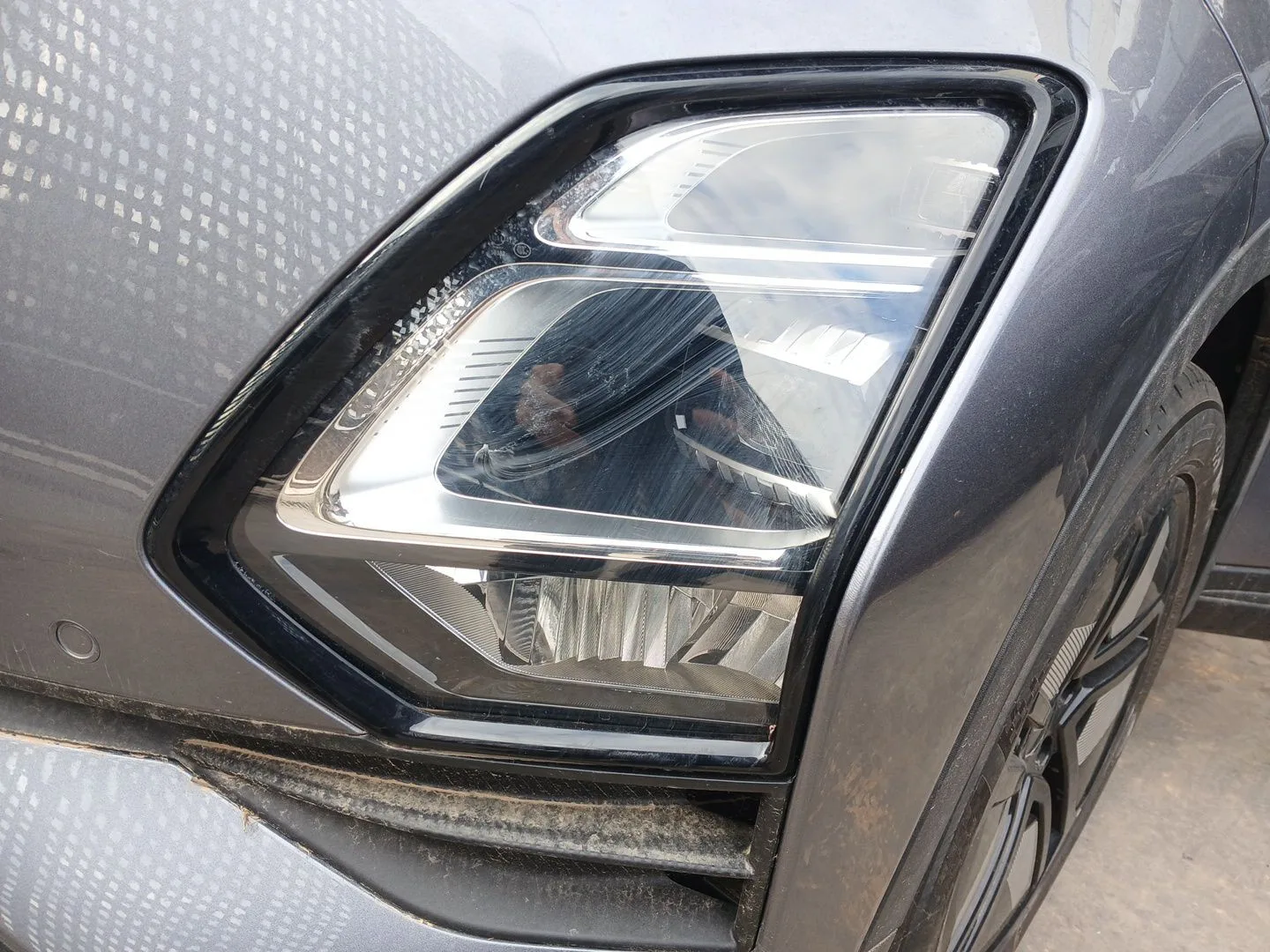 Faro Izquierdo para Omoda 5