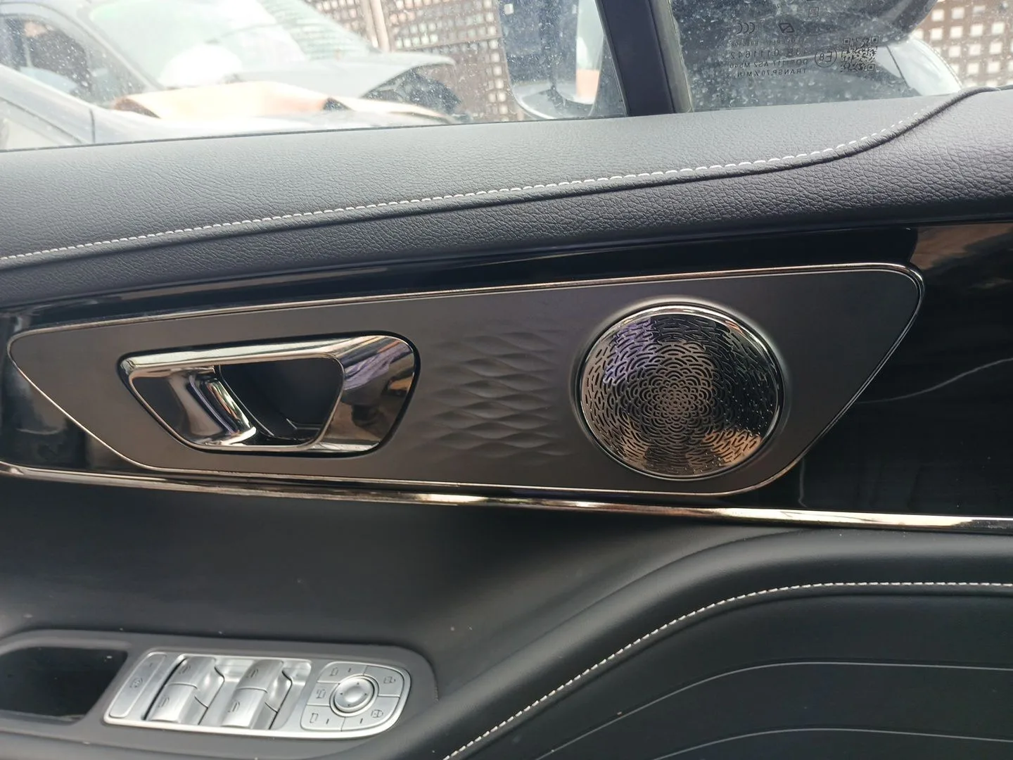 Guarnecido Puerta Delantera Izquierda para Omoda 5