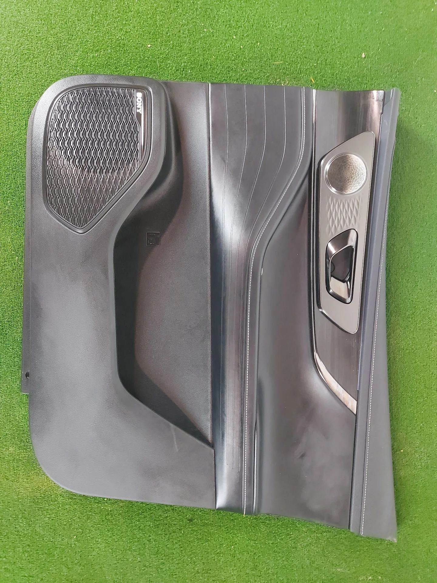 Guarnecido Puerta Delantera Derecha para Omoda 5