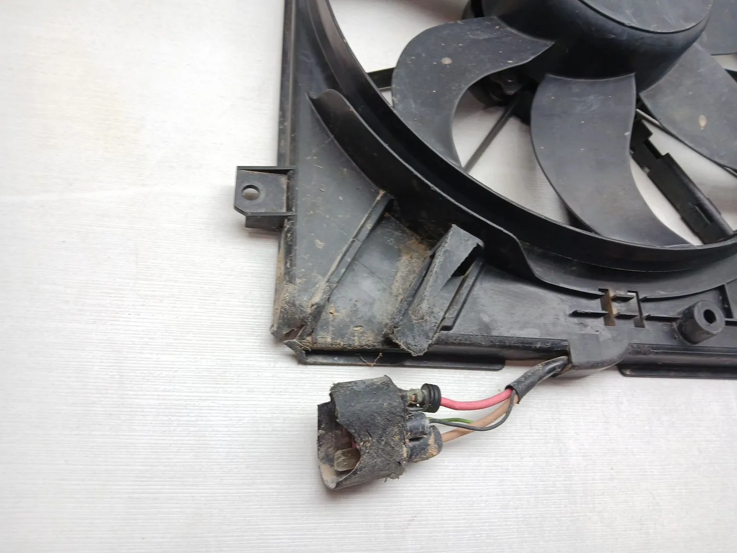 Electroventilador para Volkswagen Tiguan (5N2)