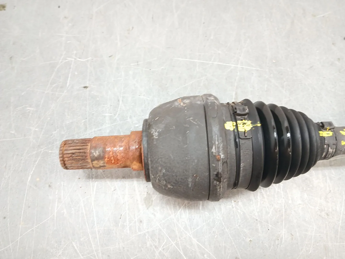 Transmision Delantera Izquierda para Mercedes-Benz Clase B (W246)
