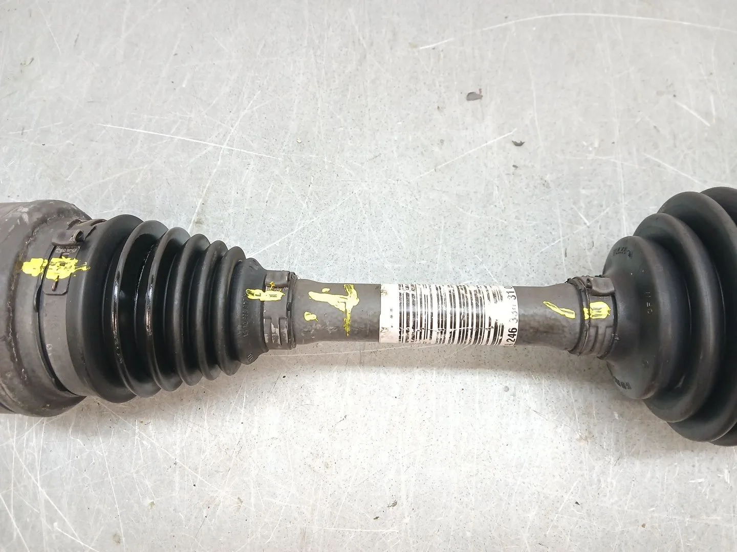 Transmision Delantera Izquierda para Mercedes-Benz Clase B (W246)
