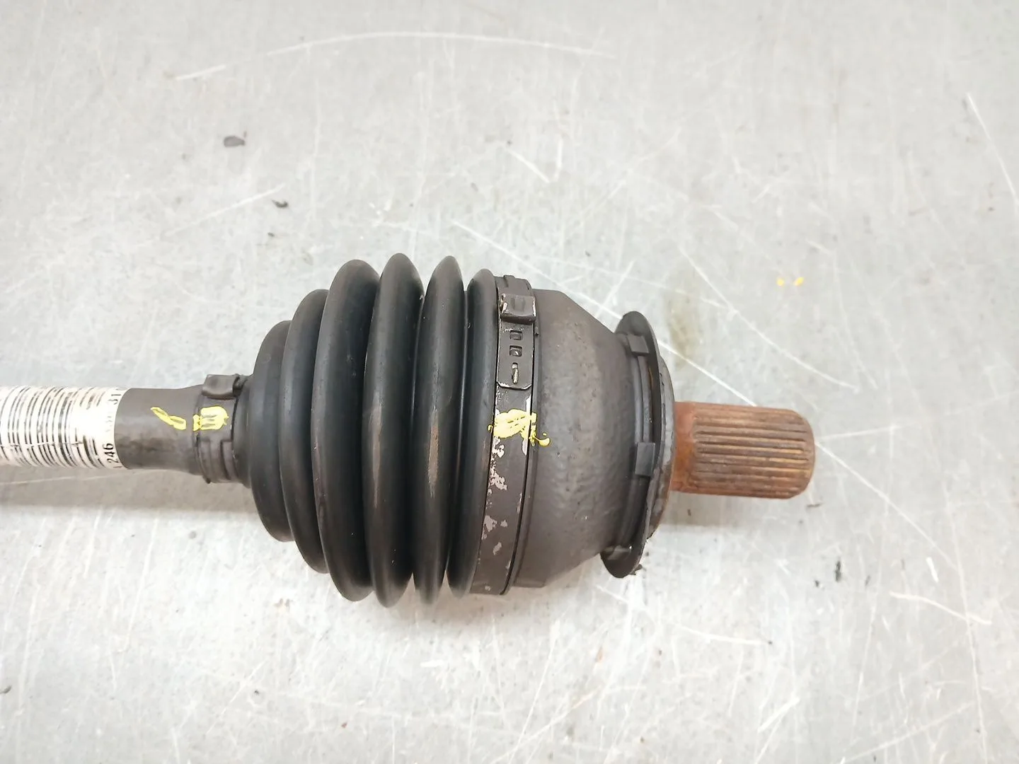 Transmision Delantera Izquierda para Mercedes-Benz Clase B (W246)