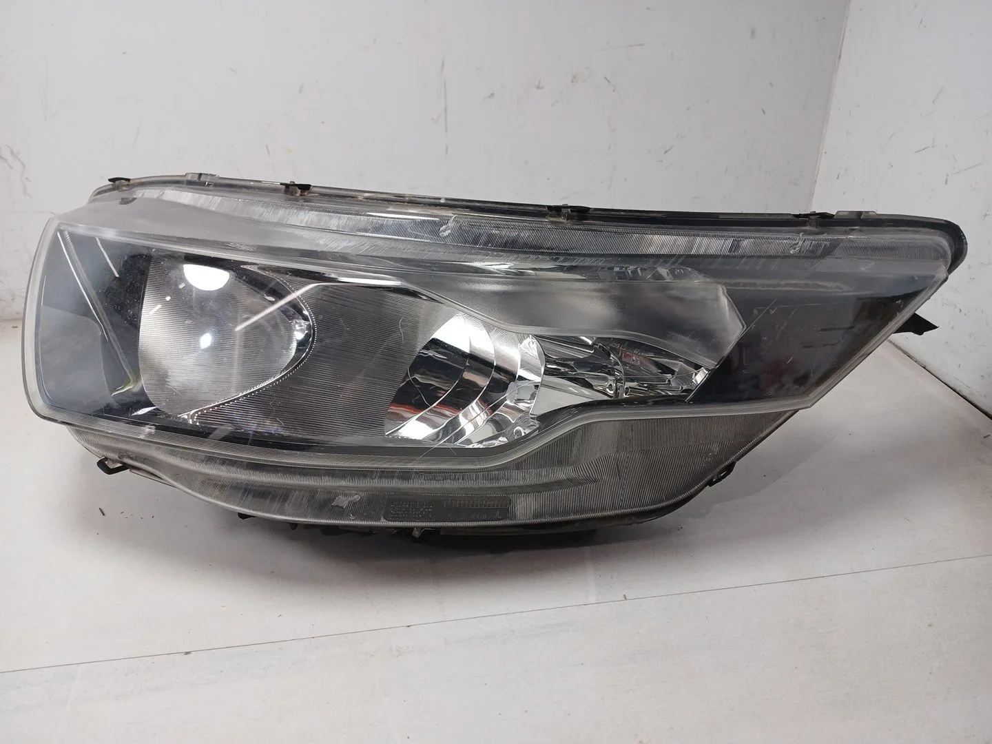 Faro Izquierdo para Iveco Daily Vi Caja/Chasis