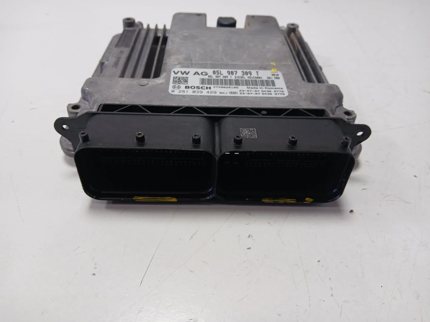 Centralita Motor Uce para Volkswagen T-Roc (A11, D11)