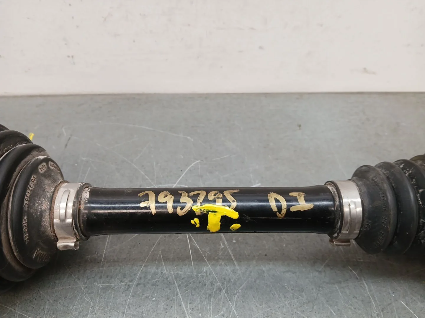 Transmision Delantera Izquierda para Volkswagen T-Roc (A11, D11)