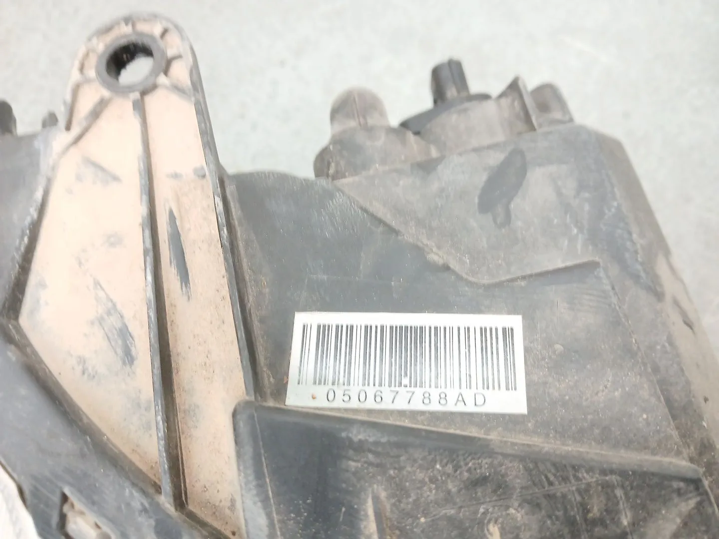 Faro Derecho para Fiat Freemont (345_)