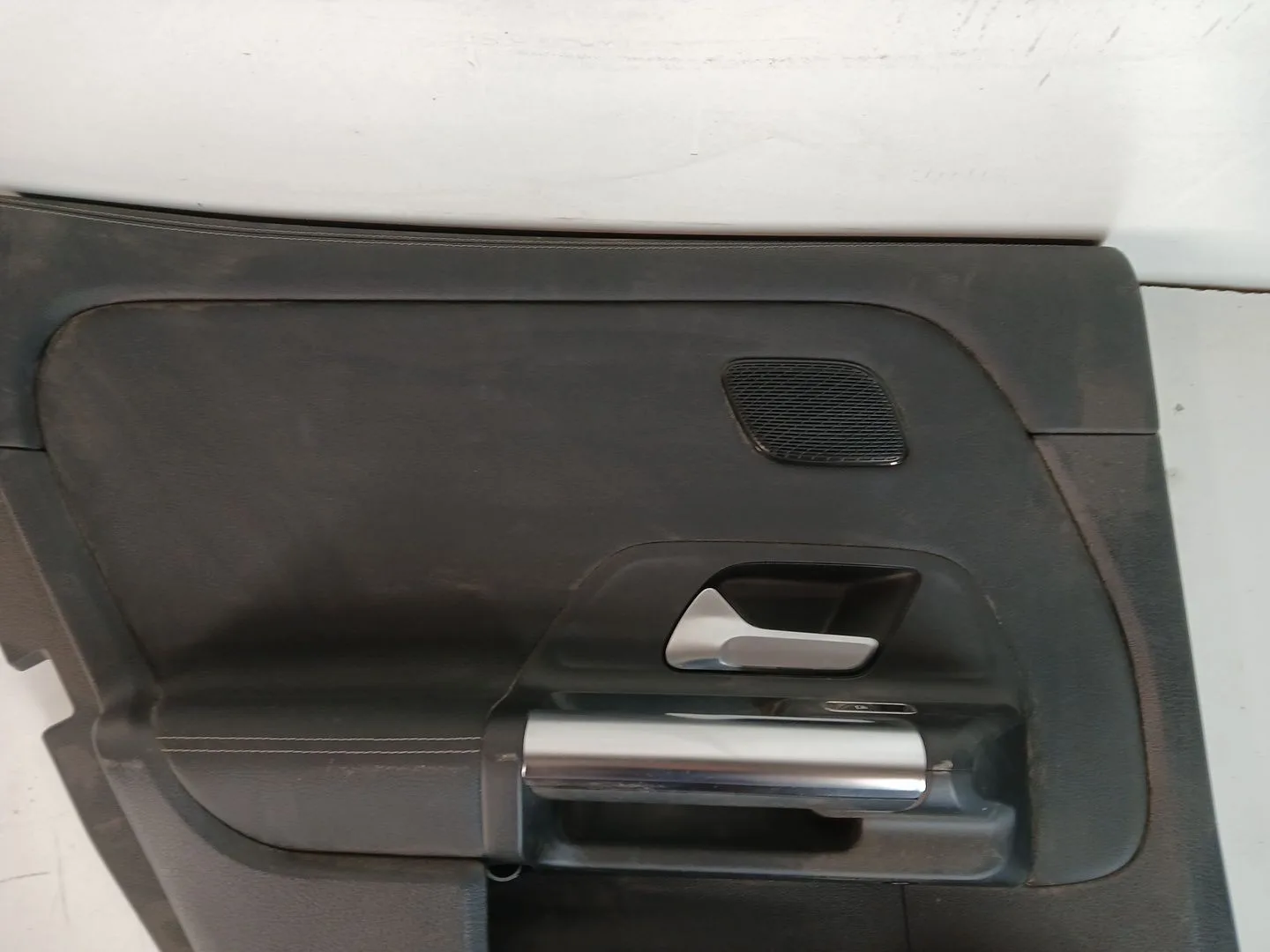 Guarnecido Puerta Trasera Izquierda para Mercedes-Benz Gla (H247)
