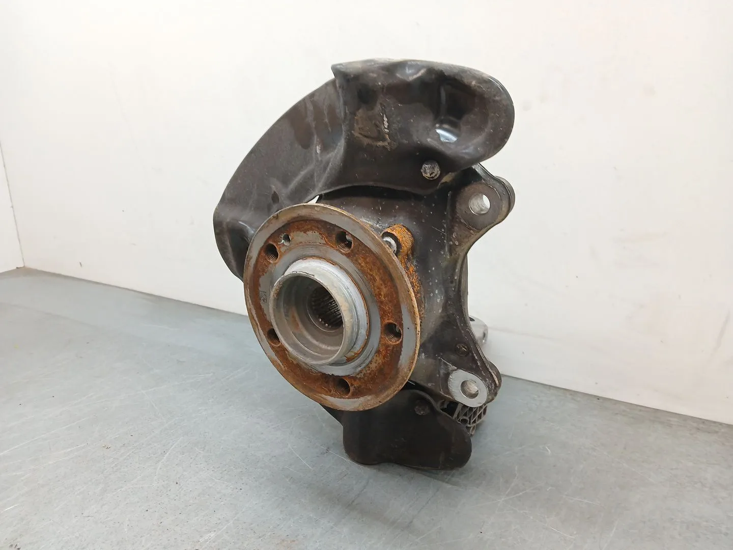 Mangueta Delantera Izquierda para Mercedes-Benz Gla (H247)