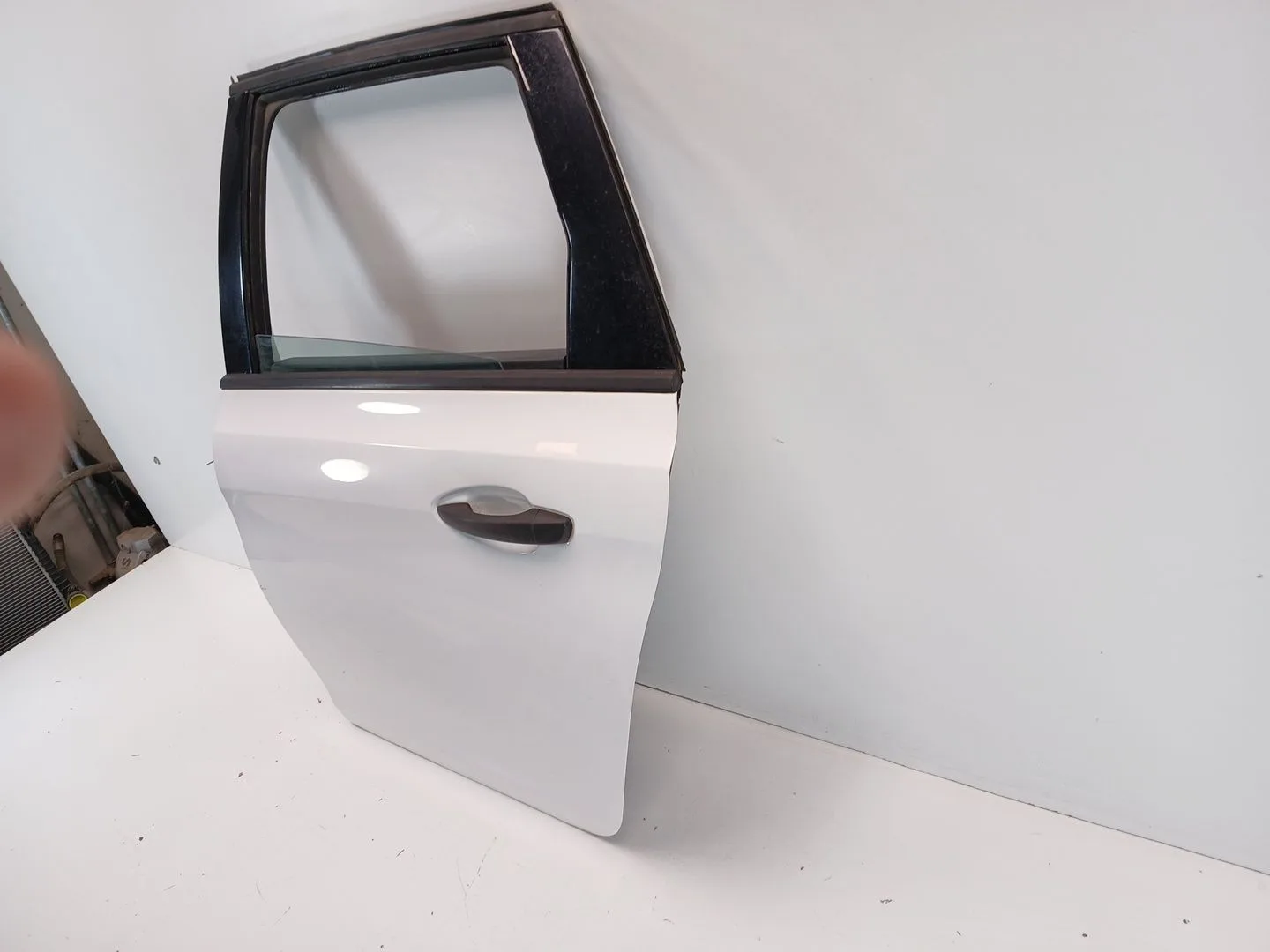 Puerta Trasera Izquierda para Peugeot 308 Sw Ii (Lc_, Lj_, Lr_, Lx_, L4_)