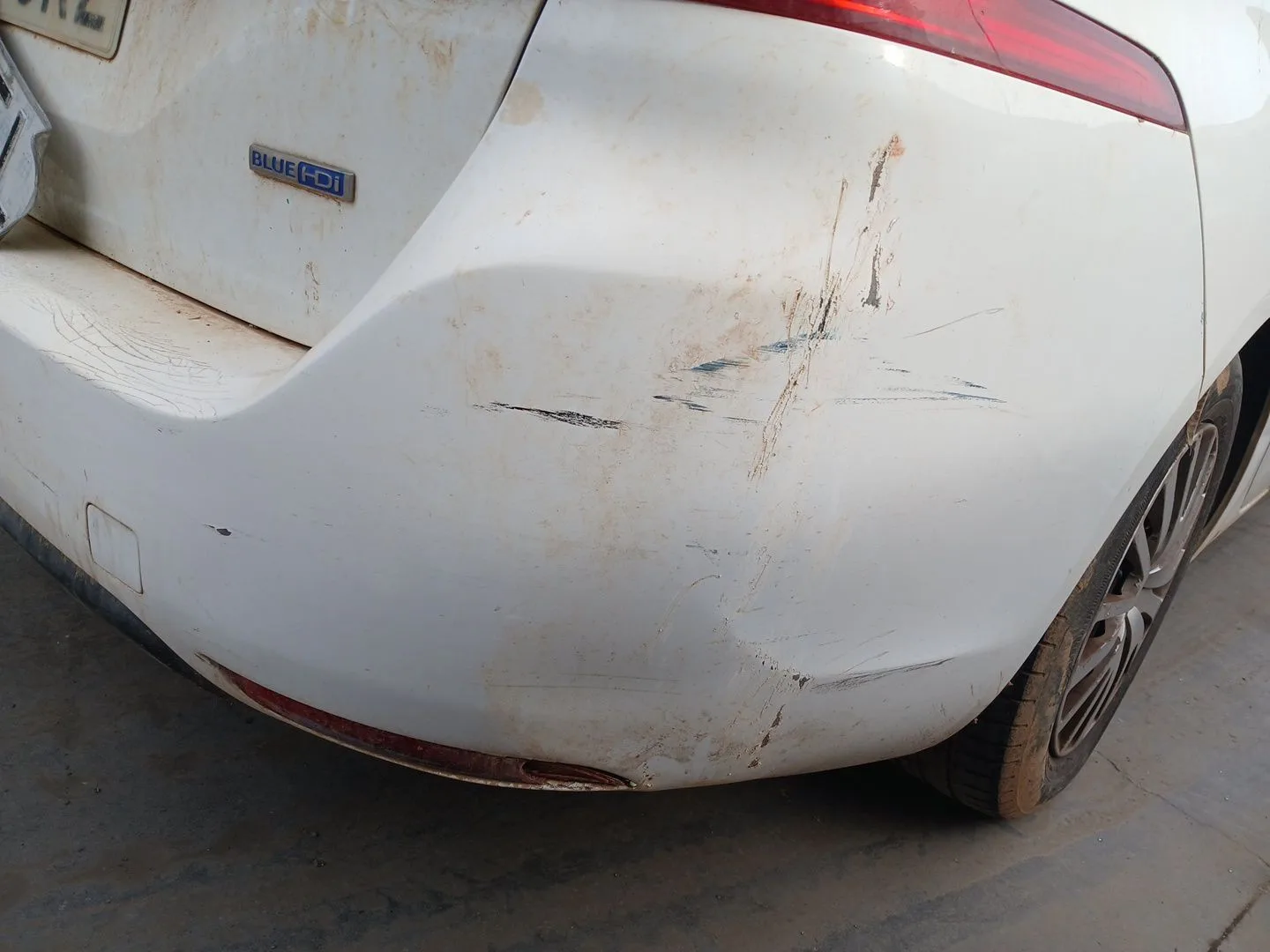 Paragolpes Trasero para Peugeot 308 Sw Ii (Lc_, Lj_, Lr_, Lx_, L4_)