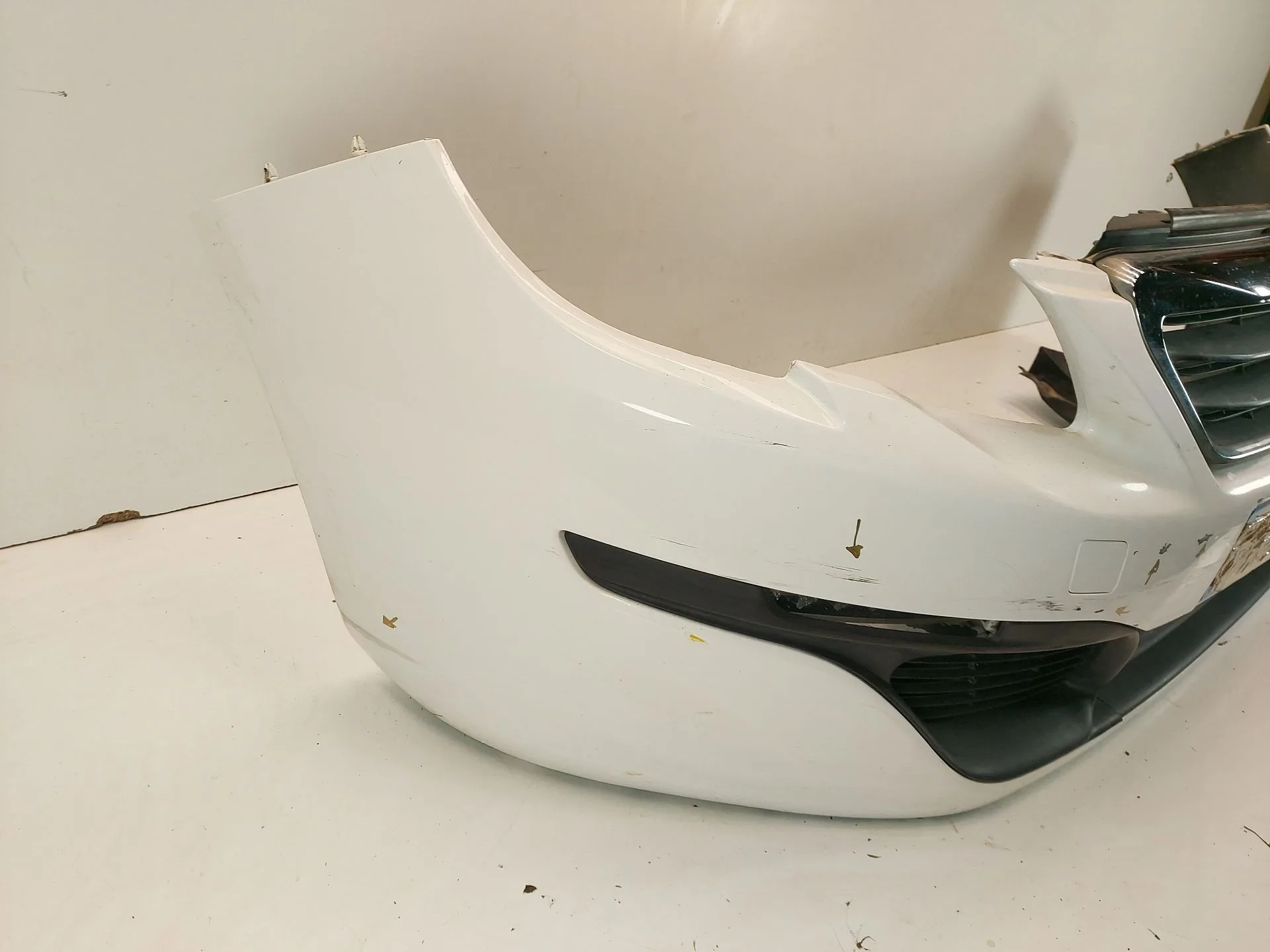 Paragolpes Delantero para Peugeot 308 Sw Ii (Lc_, Lj_, Lr_, Lx_, L4_)
