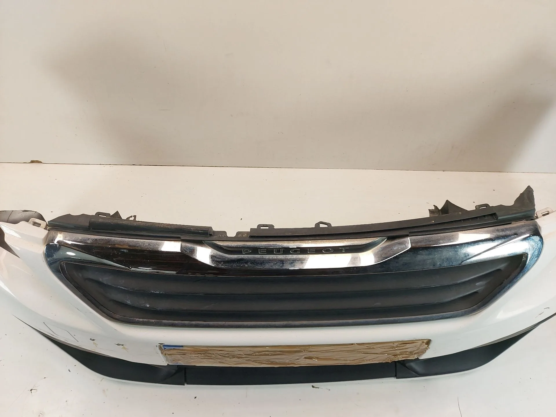 Paragolpes Delantero para Peugeot 308 Sw Ii (Lc_, Lj_, Lr_, Lx_, L4_)