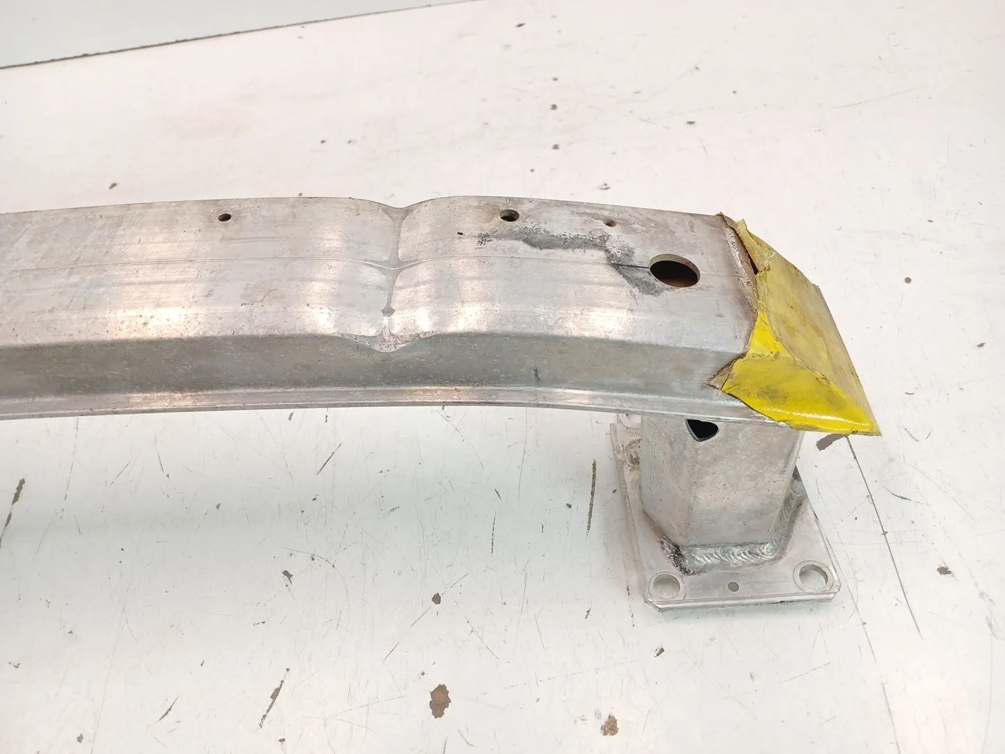 Refuerzo Paragolpes Delantero para Peugeot 308 Sw Ii (Lc_, Lj_, Lr_, Lx_, L4_)