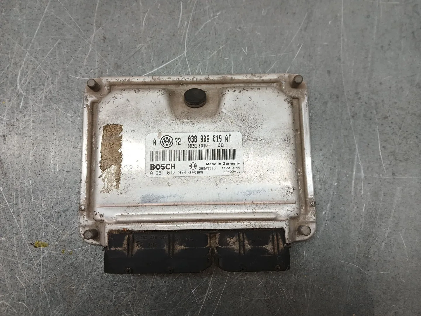 Centralita Motor Uce para Volkswagen Golf Iv (1J1)