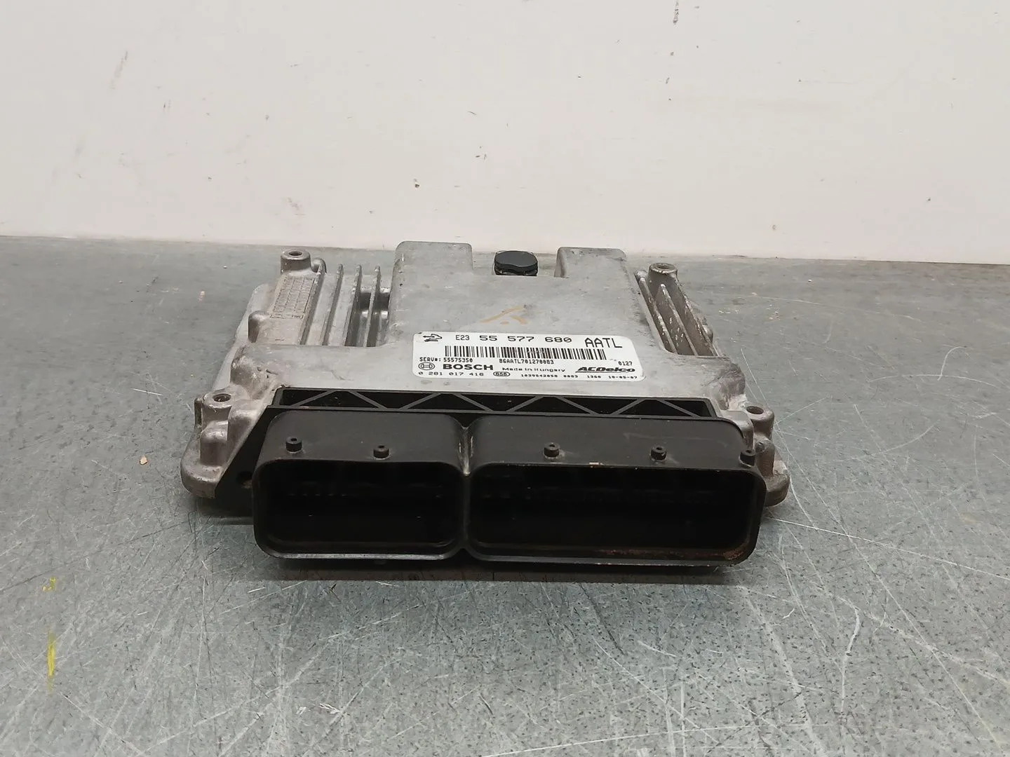 Centralita Motor Uce para Opel Astra J (P10)