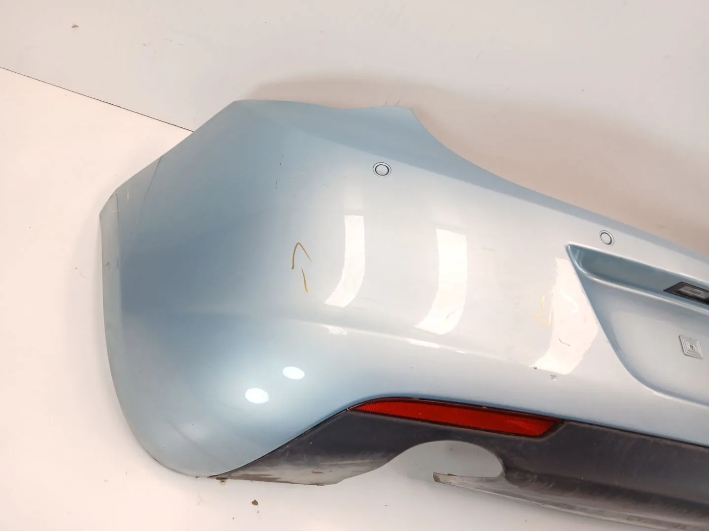 Paragolpes Trasero para Opel Astra J (P10)