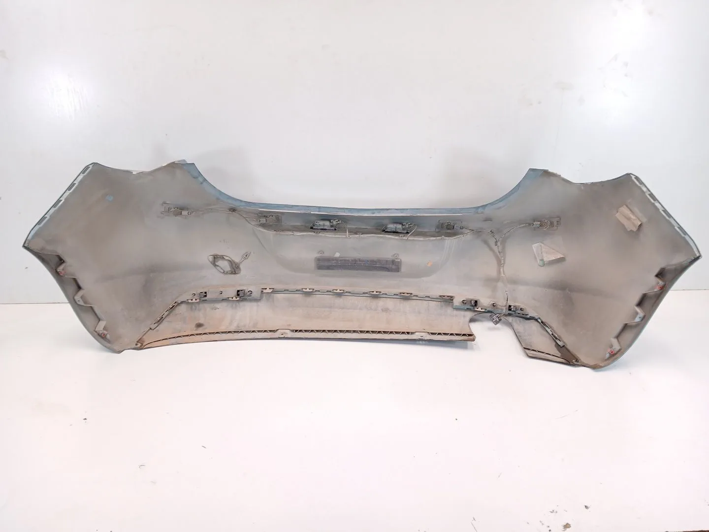 Paragolpes Trasero para Opel Astra J (P10)