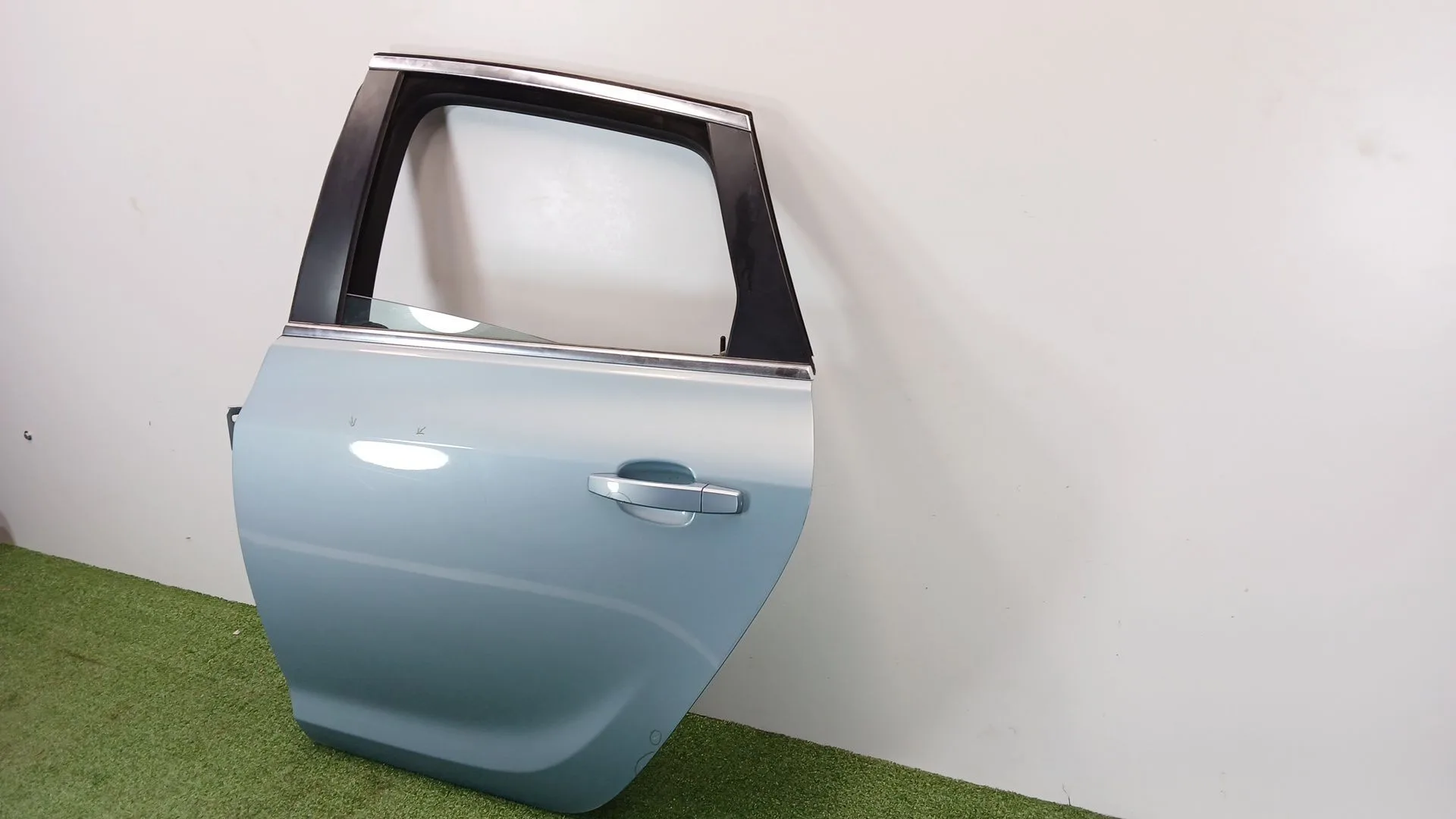 Puerta Trasera Izquierda para Opel Astra J (P10)