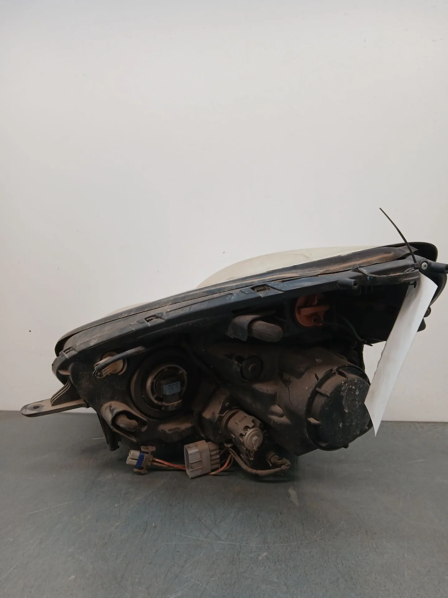 Faro Derecho para Subaru Tribeca (B9)