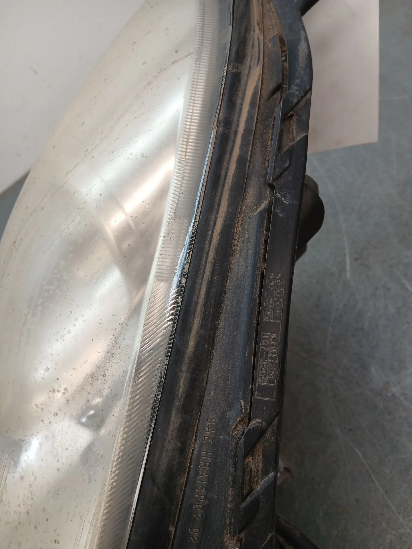 Faro Derecho para Subaru Tribeca (B9)