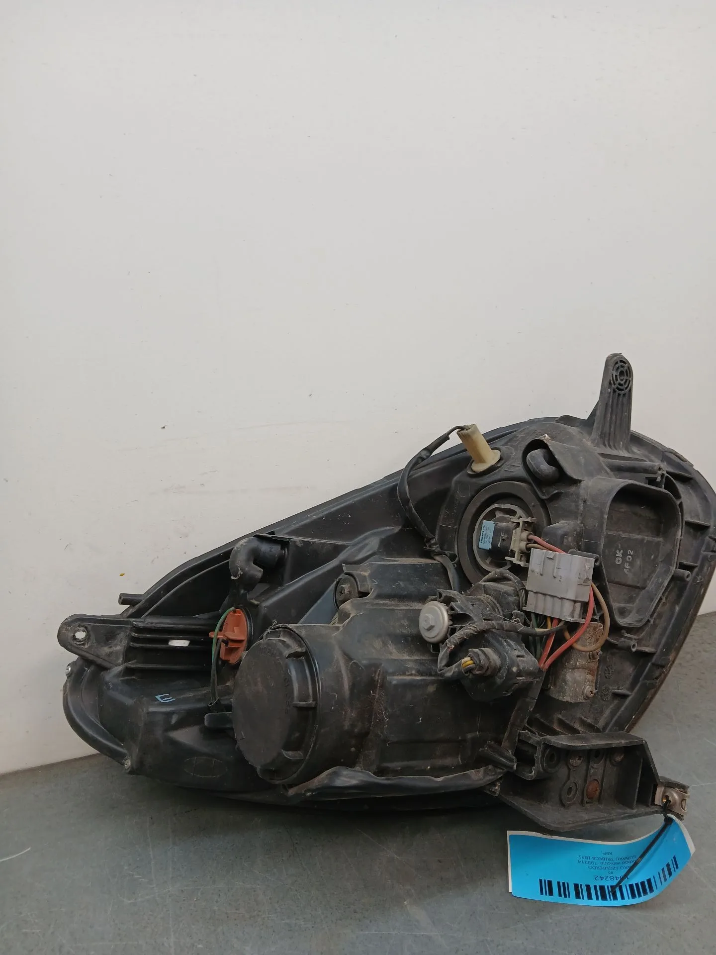 Faro Izquierdo para Subaru Tribeca (B9)
