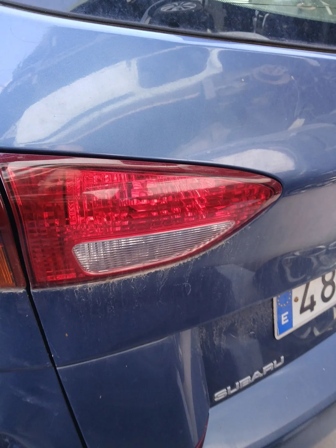 Piloto Trasero Izquierdo Interior para Subaru Tribeca (B9)