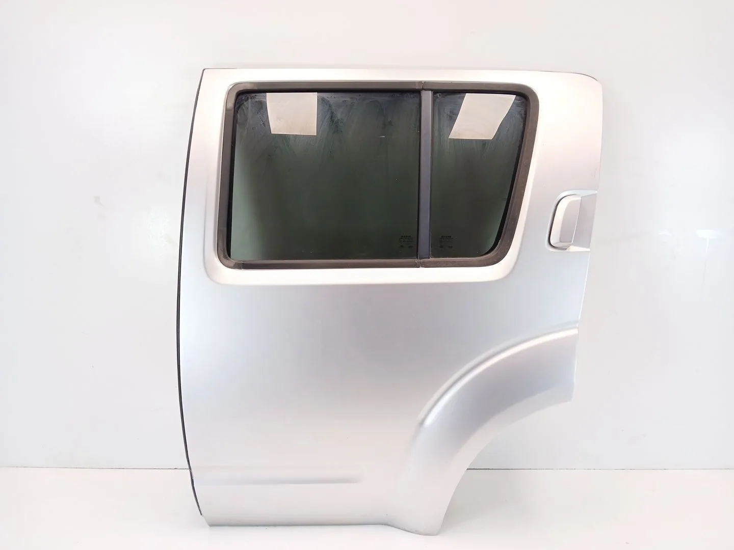 Puerta Trasera Izquierda para Nissan Pathfinder Iii (R51)