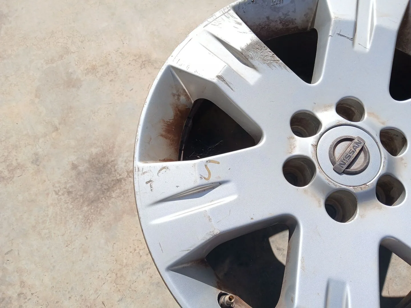 Llanta para Nissan Pathfinder Iii (R51)