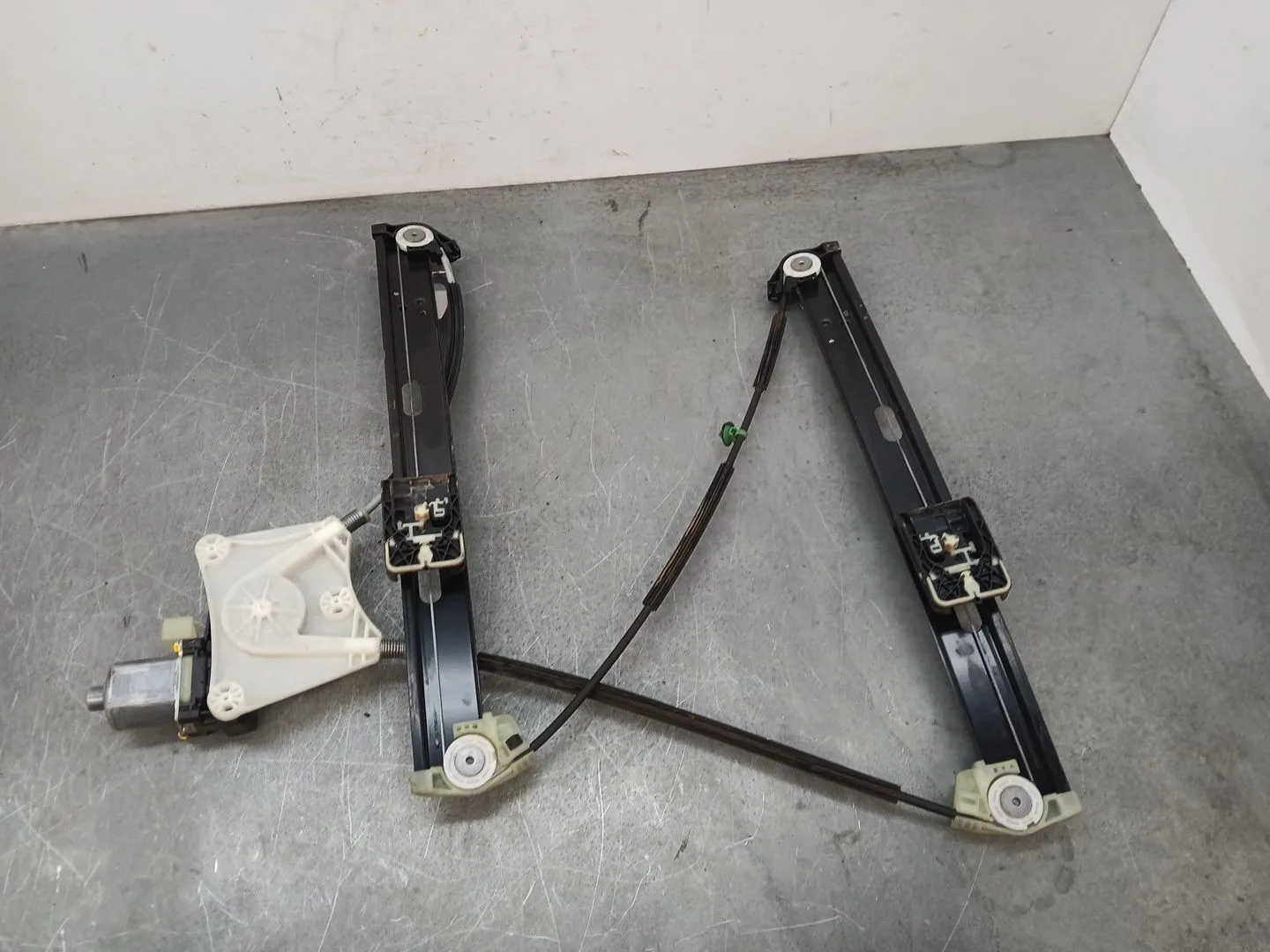 Elevalunas Delantero Derecho para Volkswagen T-Roc (A11, D11)